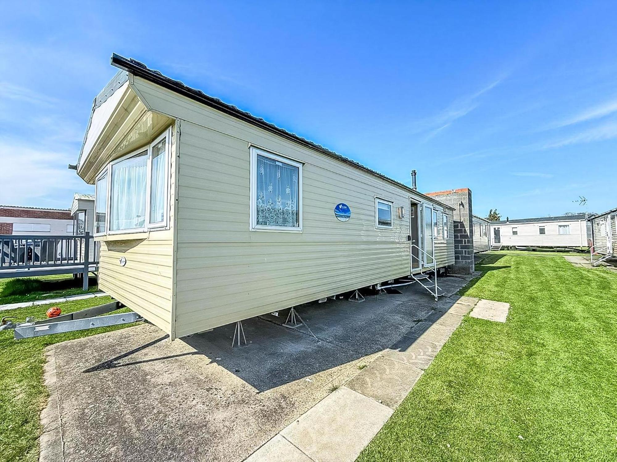 6 Berth Staycation Caravan Nearby Clacton-On-Sea In Essex Ref 26254E Exteriér fotografie